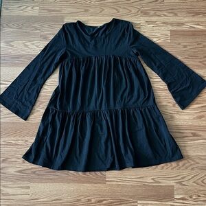 Maternity dress in black